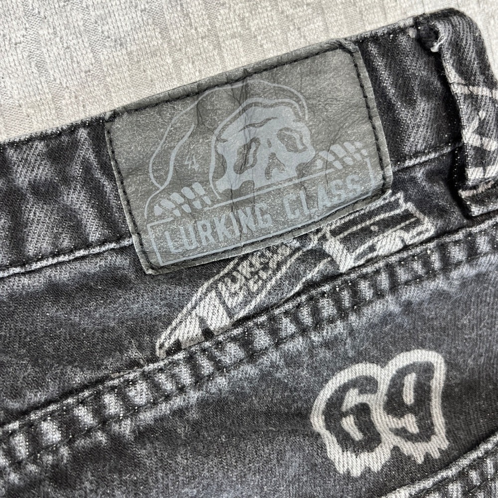 Lurking Class Graphic Print Jeans Skate Punk Men 36 Black Gothic death hearse